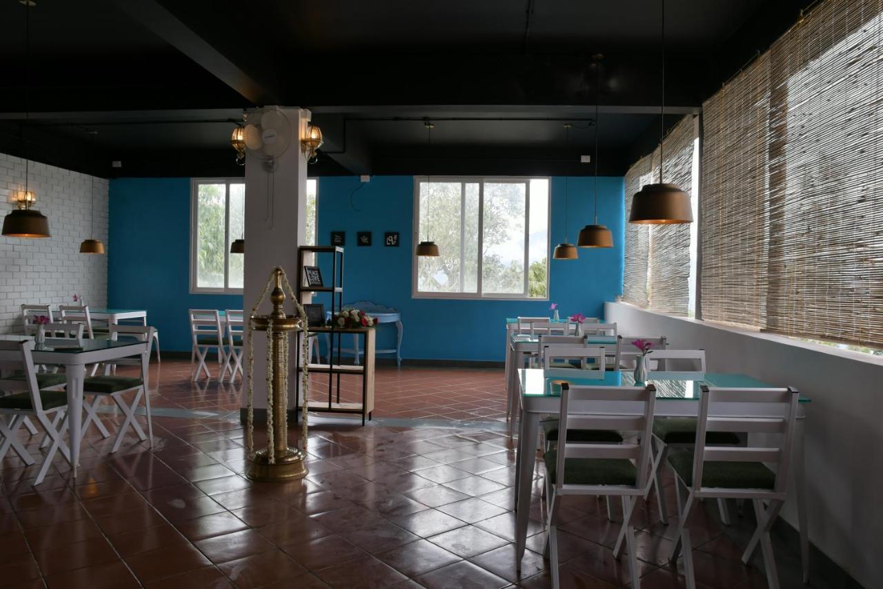 Mirth Hotels And Resorts Kanthalloor Экстерьер фото