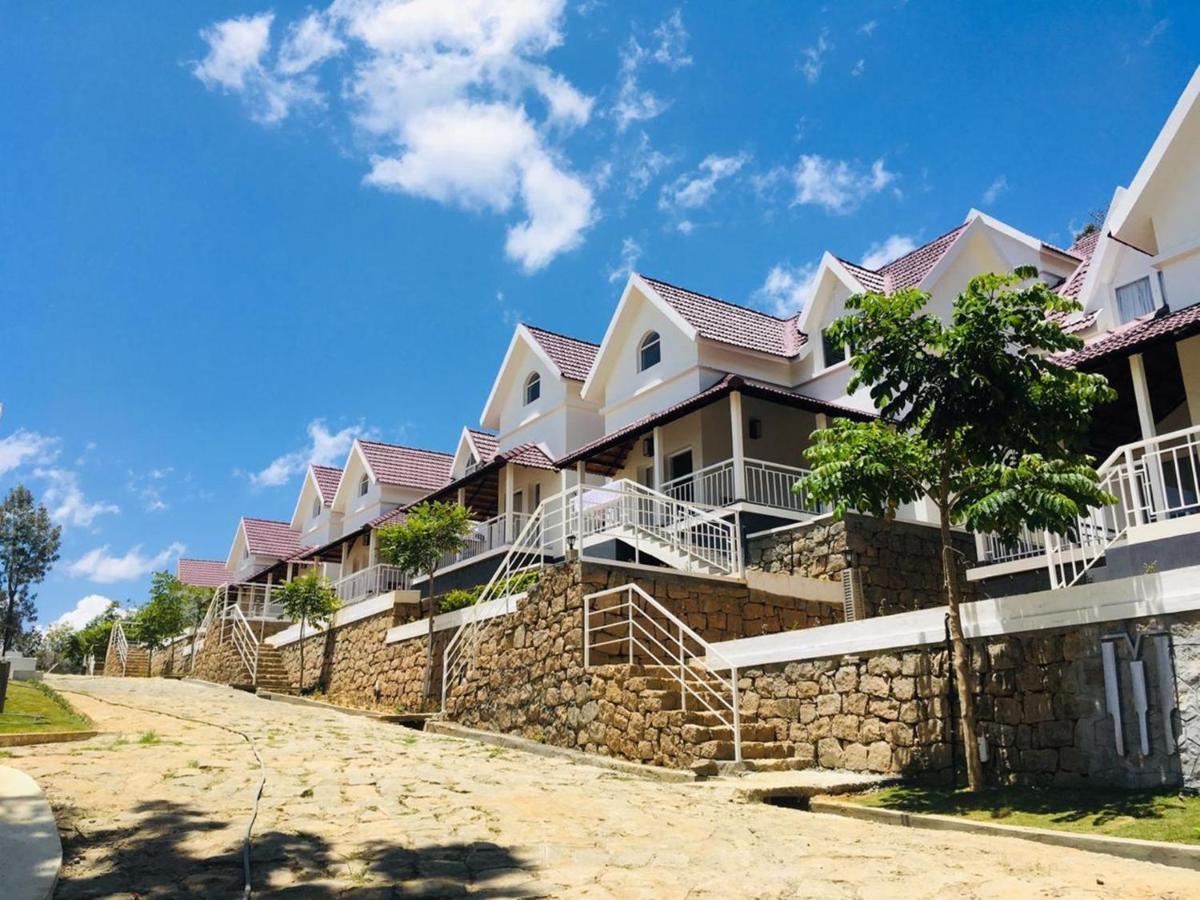 Mirth Hotels And Resorts Kanthalloor Экстерьер фото